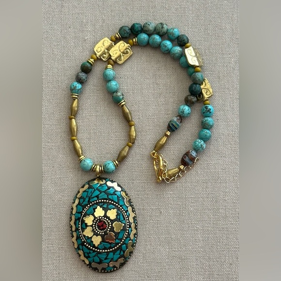 24 inch African inspired Colorful brass bead necklace NWOT - Picture 7 of 13